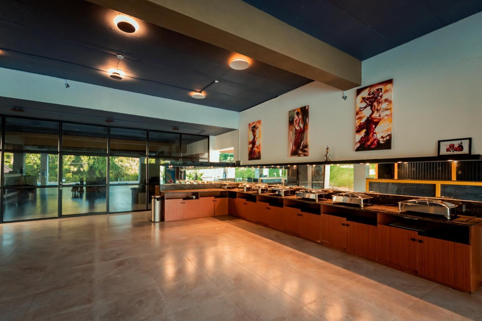 Commune18 Spa Resorts จิกมากาลูร์ ภายนอก รูปภาพ