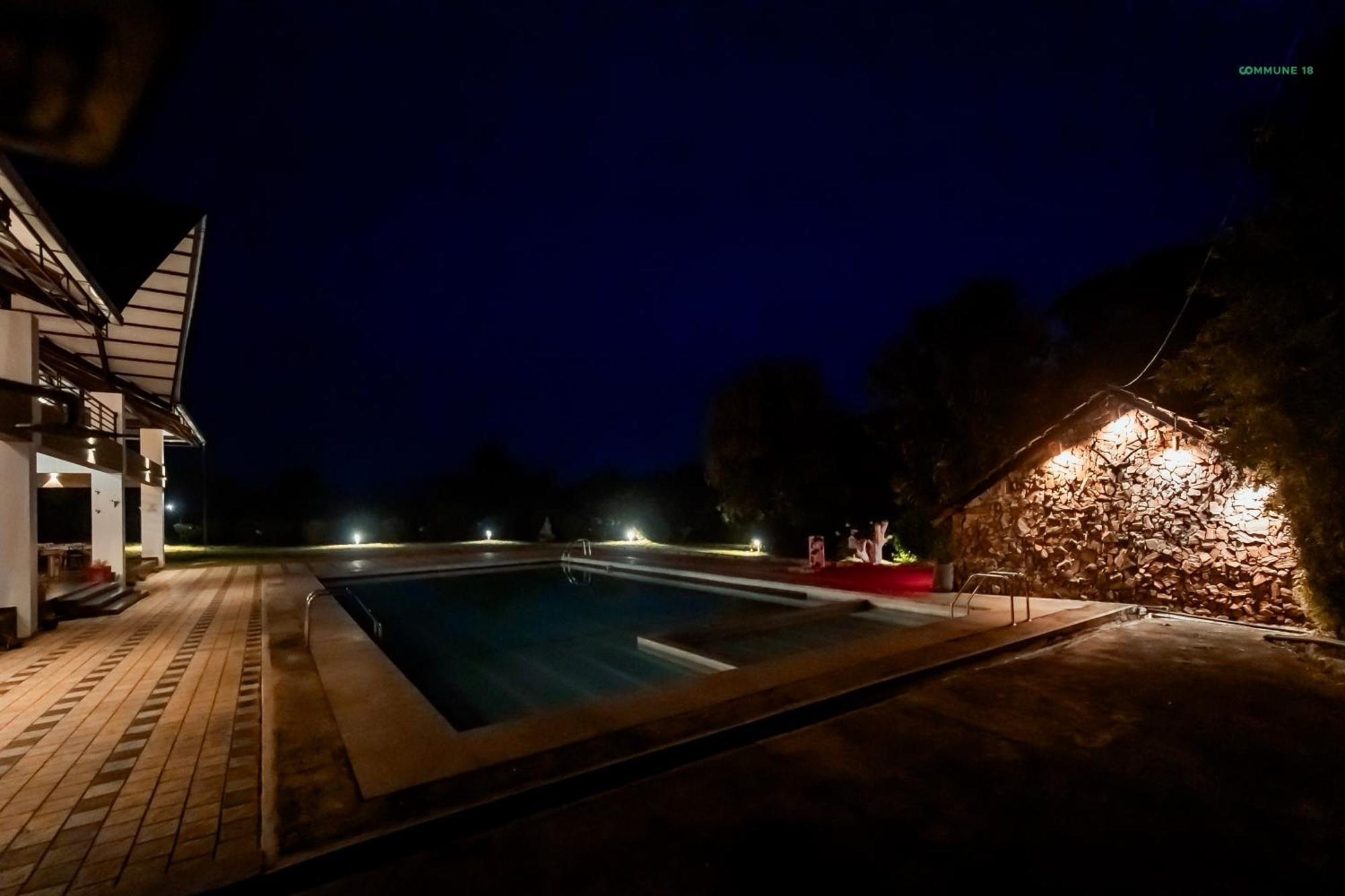 Commune18 Spa Resorts จิกมากาลูร์ ภายนอก รูปภาพ